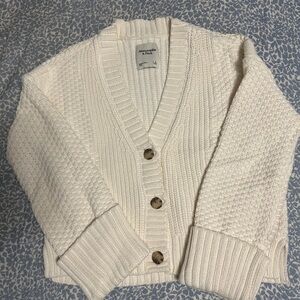 Abercrombie & Fitch Women's Cream Sweater